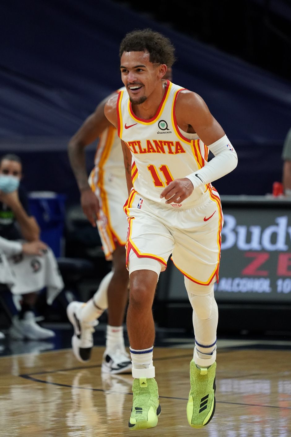 戈登轰新高 戈登轰新高